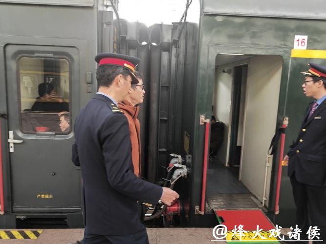 上海至北京最后的绿皮火车，运过1.23亿人次，被称为“神车”